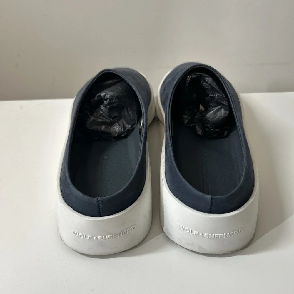 Wolf & Shepherd Shoes Mens 7.5 Women's 9 Cruise Mule Slip On Navy White